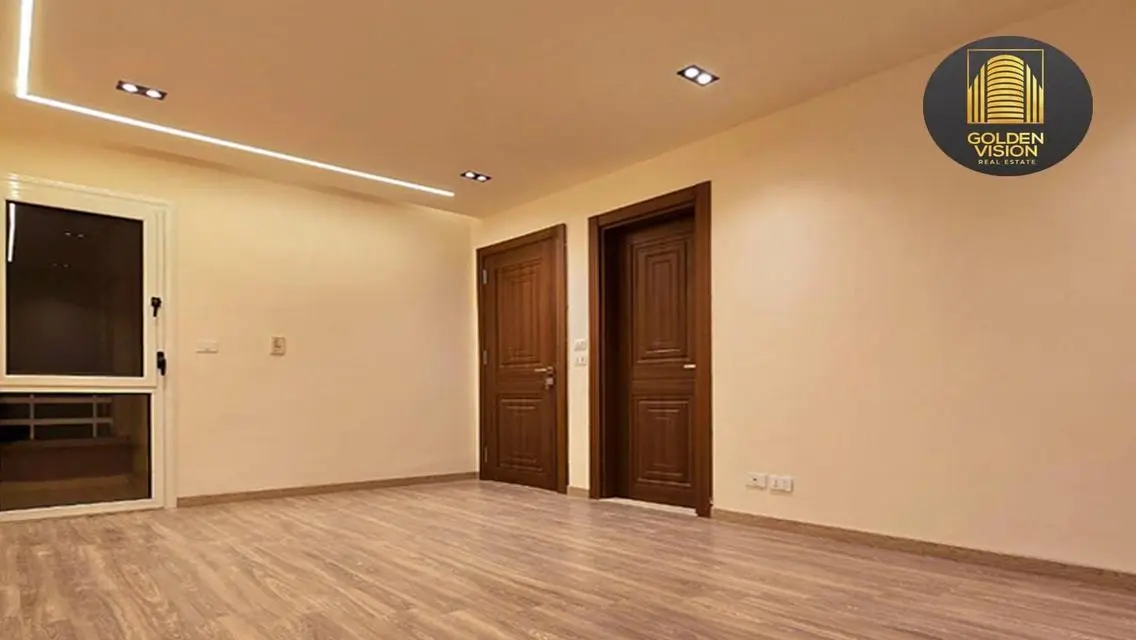 شقة فاخرة للبيع في B6-145