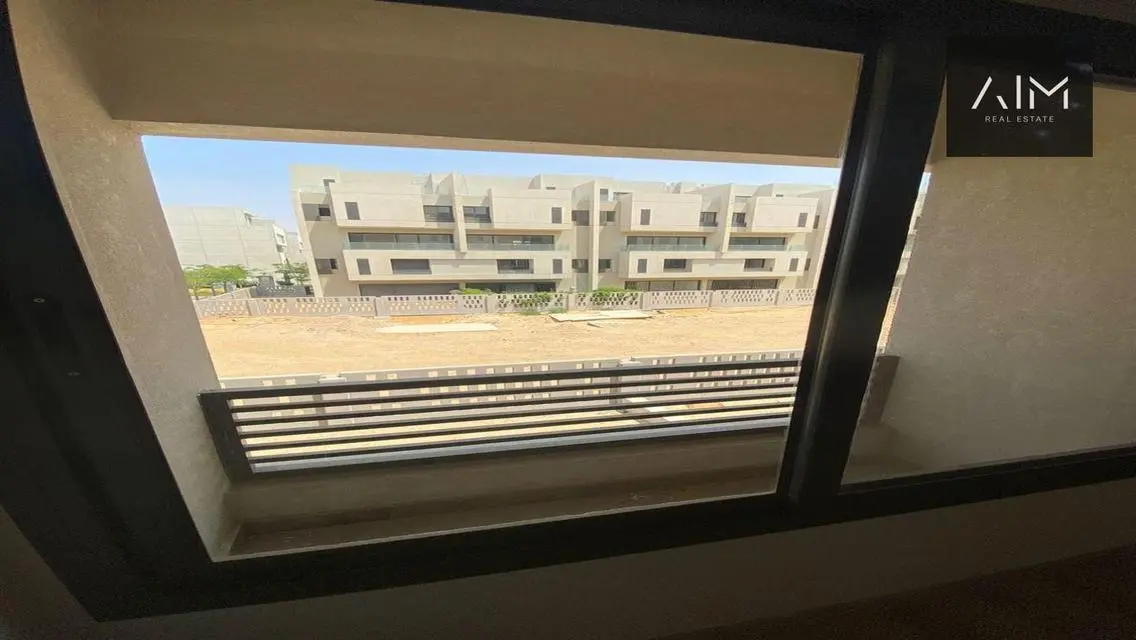 Luxury Apartment for Sale at 175 sqm in Remax - Your Address