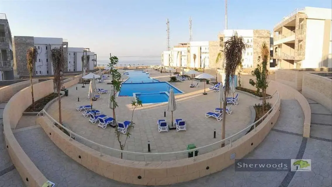 Luxury Villa for Rent Overlooking Lakes