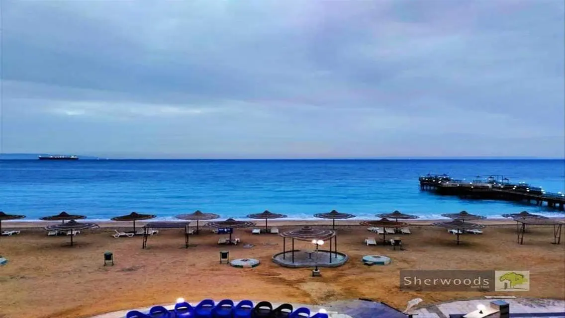 Luxury Villa for Rent Overlooking Lakes
