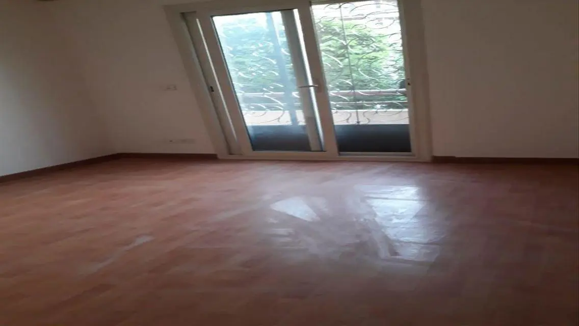 Modern Apartment 105-50 with All Amenities