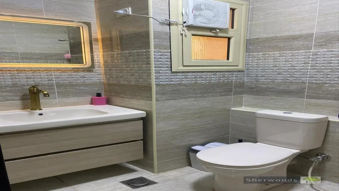 Luxury Apartment for Sale with Lake View