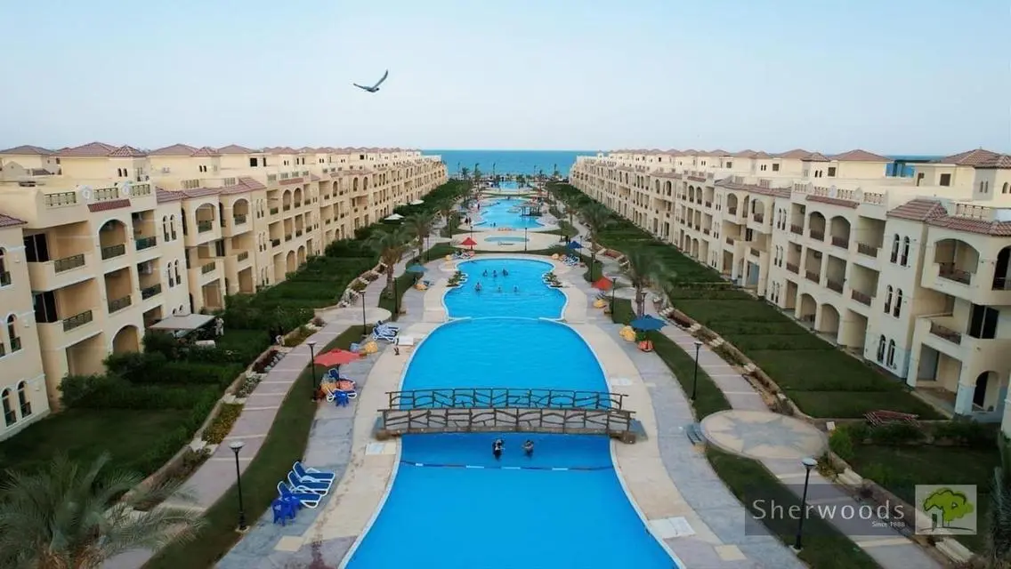 Luxury Apartment for Sale with Lake View