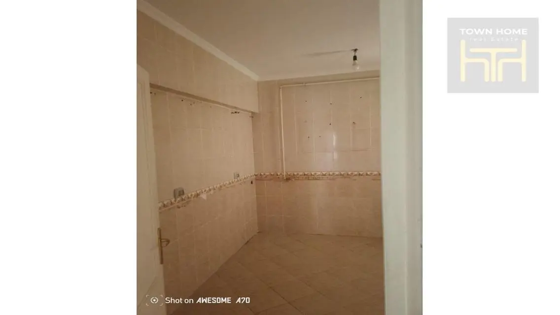 Modern Apartment with Balcony and Security Guard