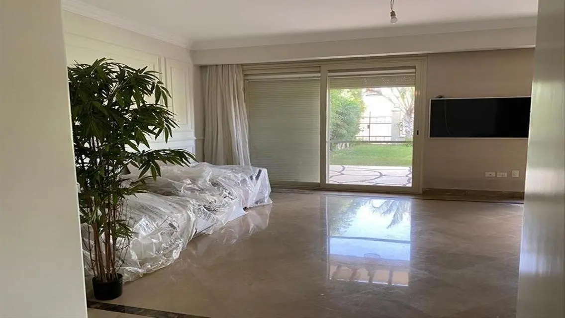 فندق ميدوز بارك - فرصة استثمارية فريدة
