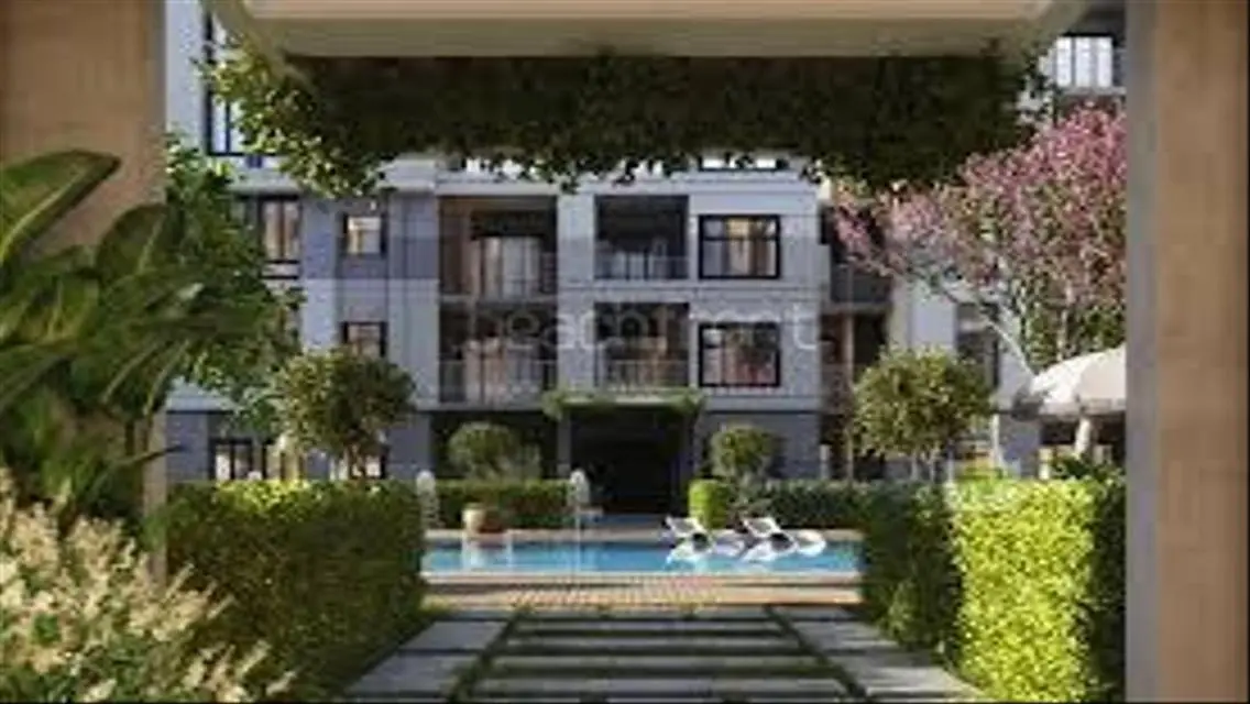 Stunning Apartment with Lake View - 67 sqm