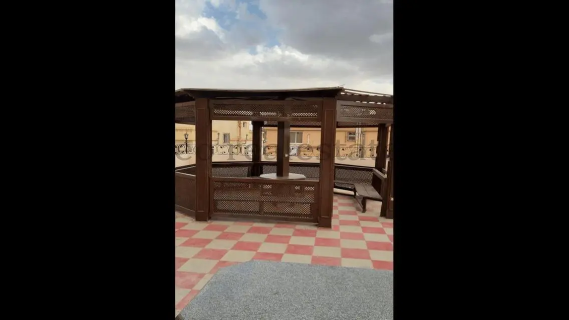 Luxury Apartment with Private Garden in Prime Location