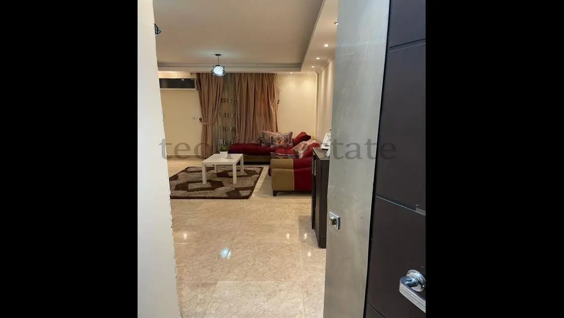 شقة فاخرة ذات إطلالة رائعة