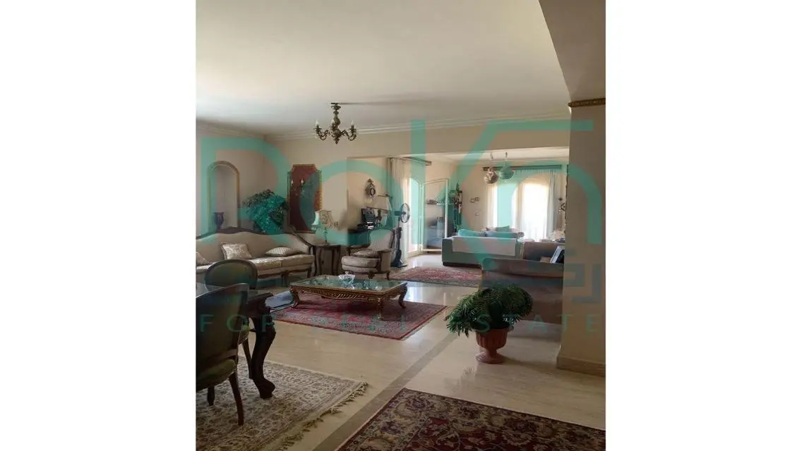 Luxury Villas with Unique Design in Scenic Areas