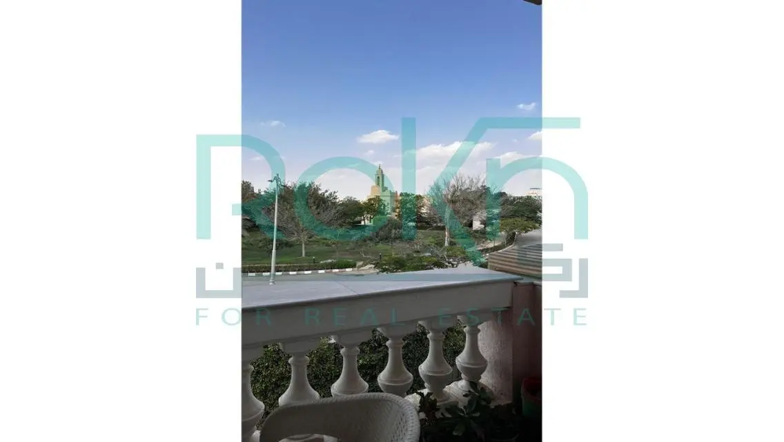 Luxury Villas with Unique Design in Scenic Areas