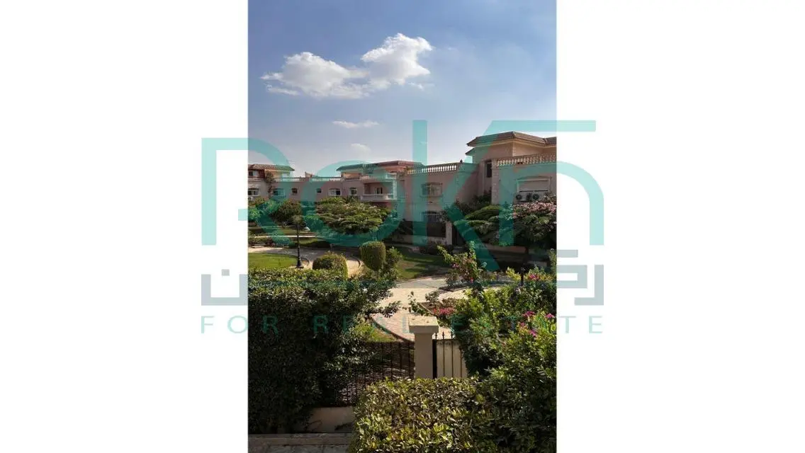 Luxury Villas with Unique Design in Scenic Areas