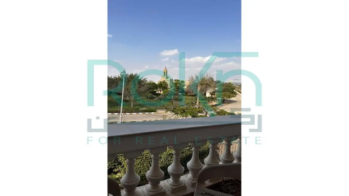 Luxury Villas with Unique Design in Scenic Areas