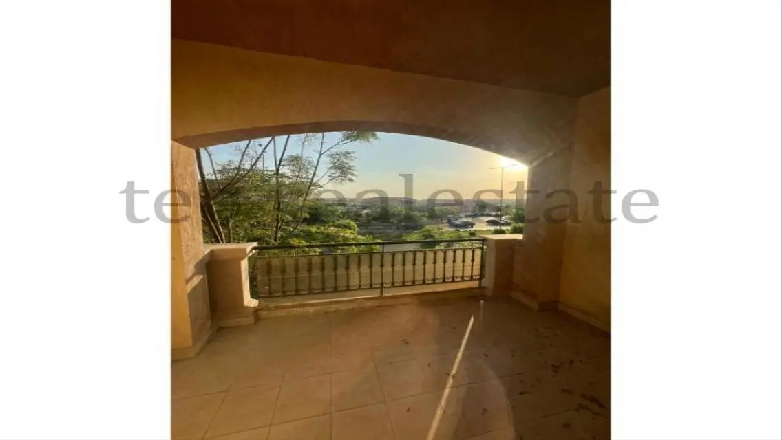 Luxury Villa for Sale in Prime Location
