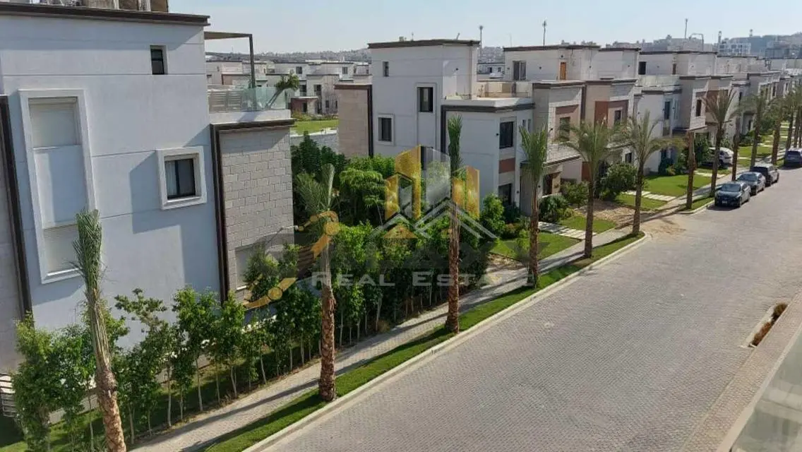 Stunning 305 Sq. Meter Apartment in a Prime Location