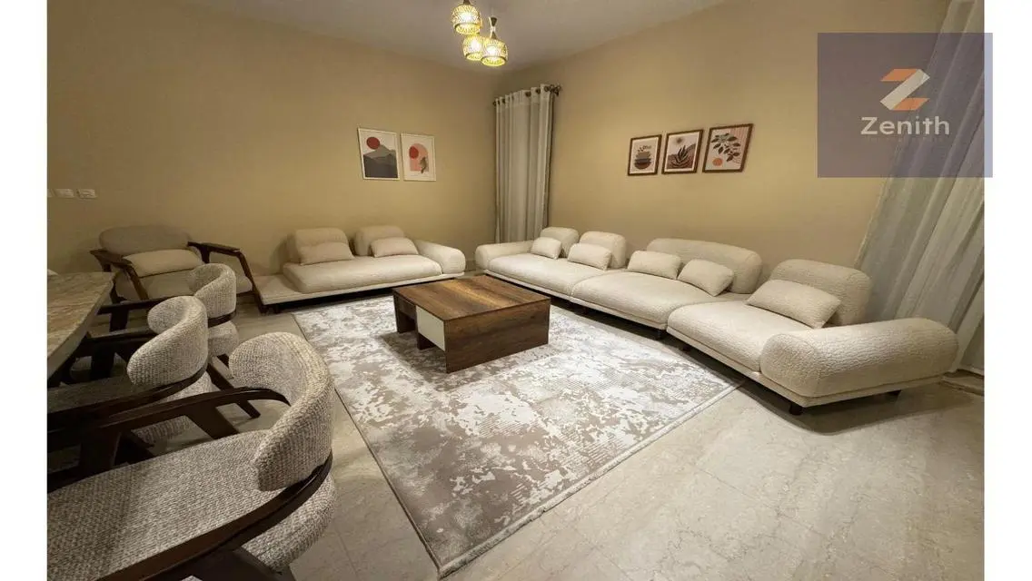 Luxury Apartment in Lake Boulevard with Modern Design