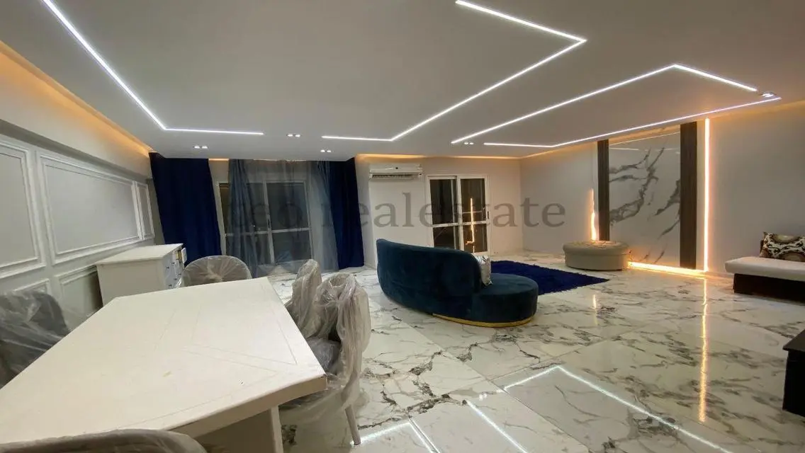 Spacious and Prime Location Apartment