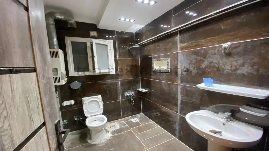 Spacious and Prime Location Apartment
