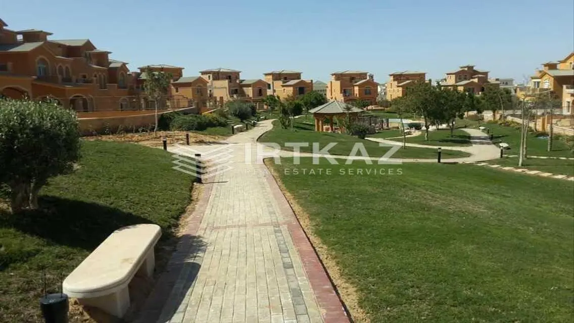 Luxury Villa for Sale with Private Garden and Balcony - 26,000,000 EGP