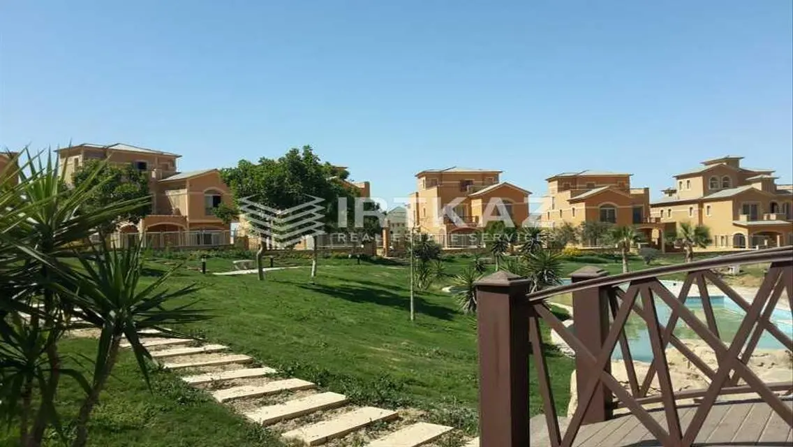 Luxury Villa for Sale with Private Garden and Balcony - 26,000,000 EGP