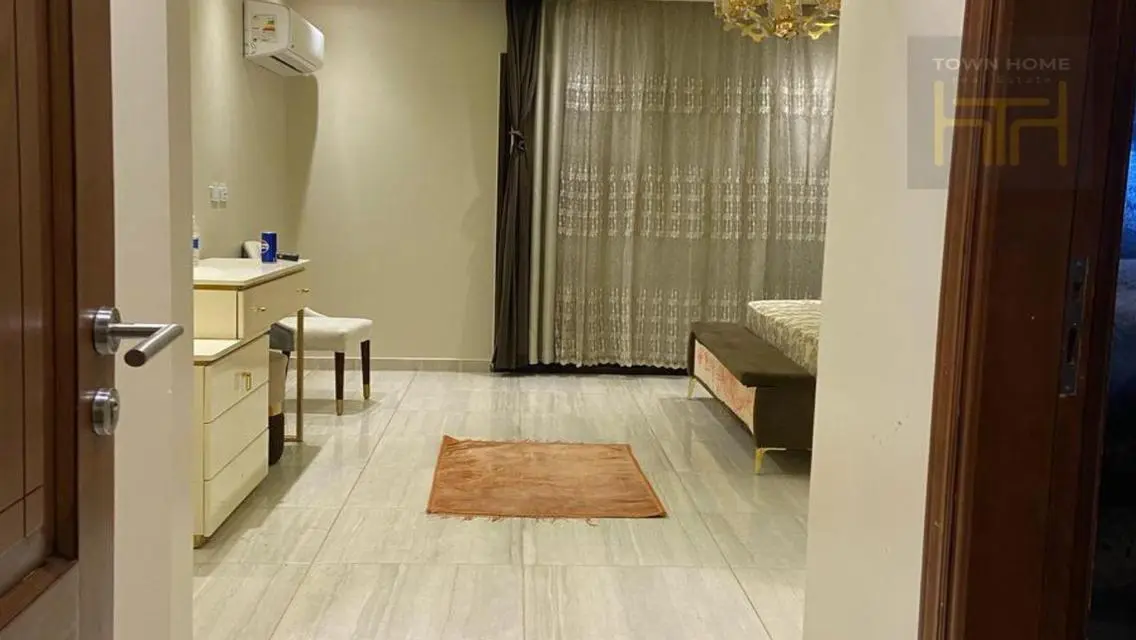 Luxury Apartment with Spacious Area in Prime Location