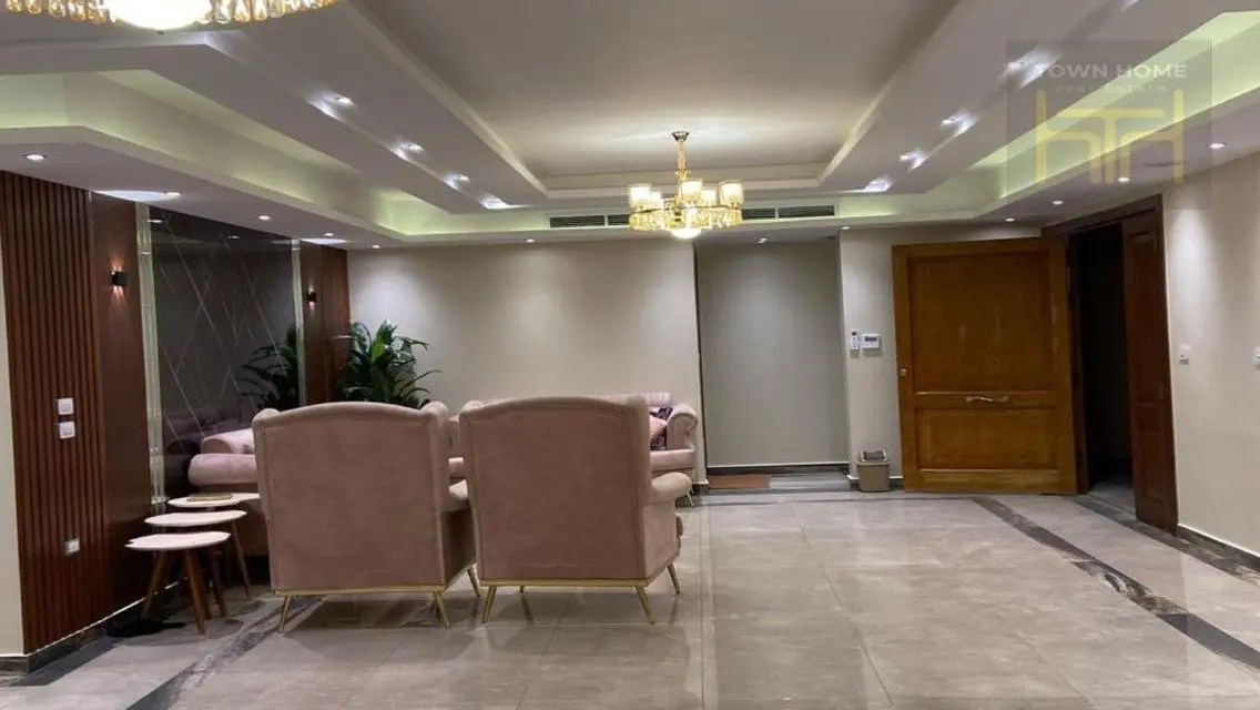 Luxury Apartment with Spacious Area in Prime Location