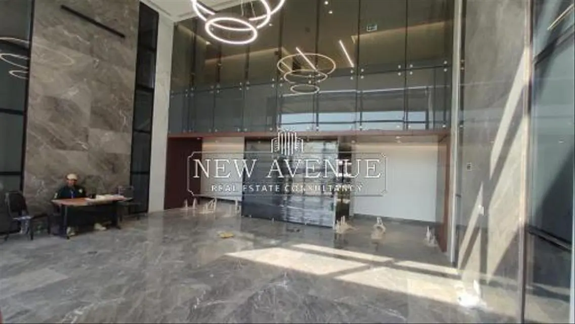 Modern Office Space of 332 sqm with Amenities