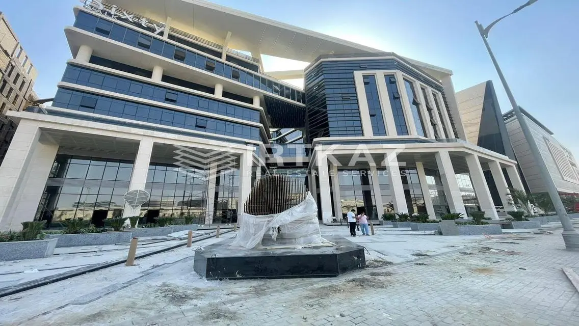 Luxurious Commercial Office for Sale in B3 - 6m