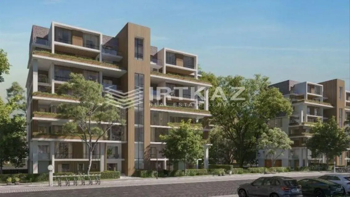 Luxury Apartment for Sale with Lake View