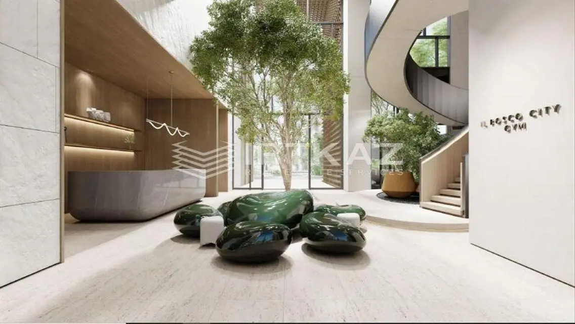 Luxury Villa with Private Garden for Sale