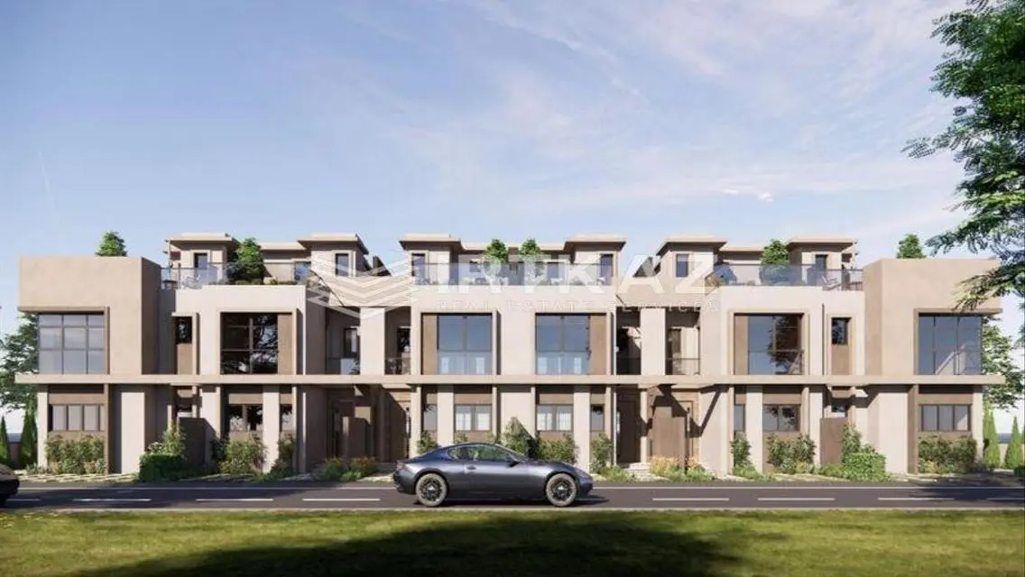 Luxury Villa with Private Garden for Sale