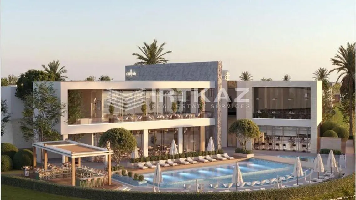Luxury Villa with Private Garden for Sale