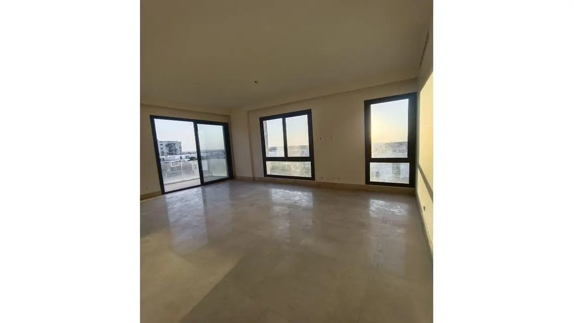 Luxury Apartment for Sale with Ample Space