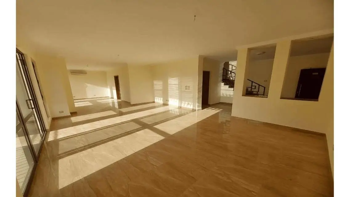 Luxury Apartment with Exclusive Amenities