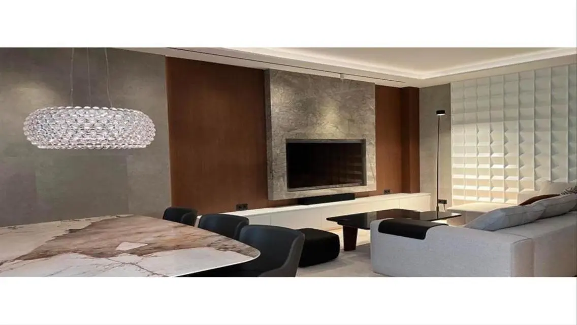 Luxurious Villa for Sale with 5 Bedrooms and Private Pool