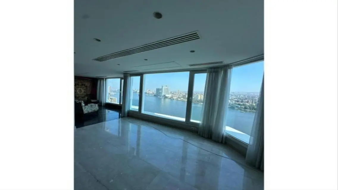 Luxurious Villa for Sale with 5 Bedrooms and Private Pool