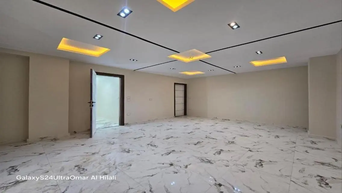 Luxurious Villa for Sale with Spacious Area and Stunning Views