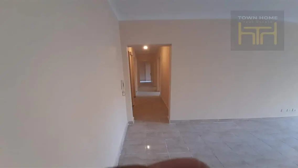 Luxury Apartment in Prime Location -123-60