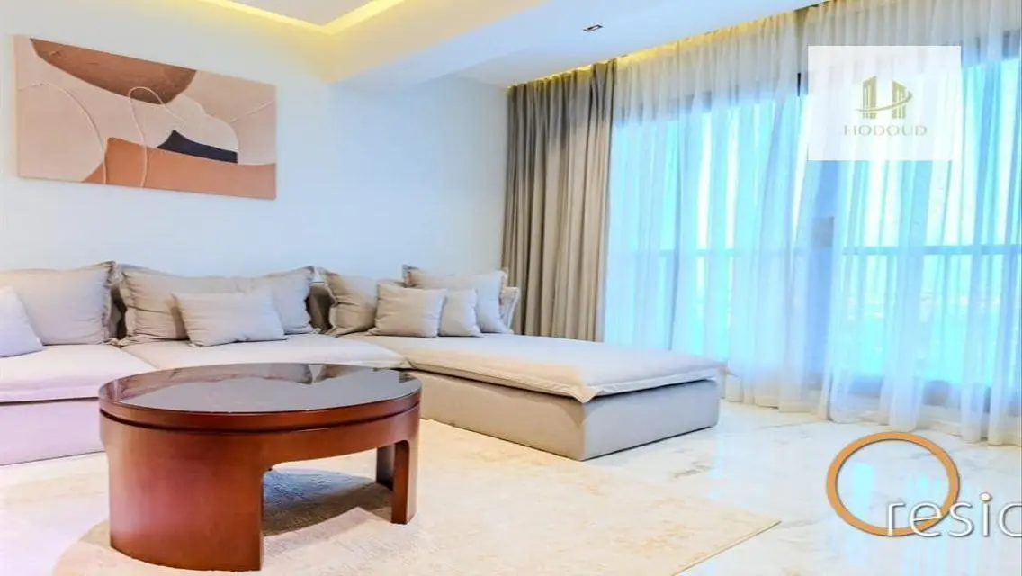 Stylish Apartment for Sale with Central Air Conditioning and Security