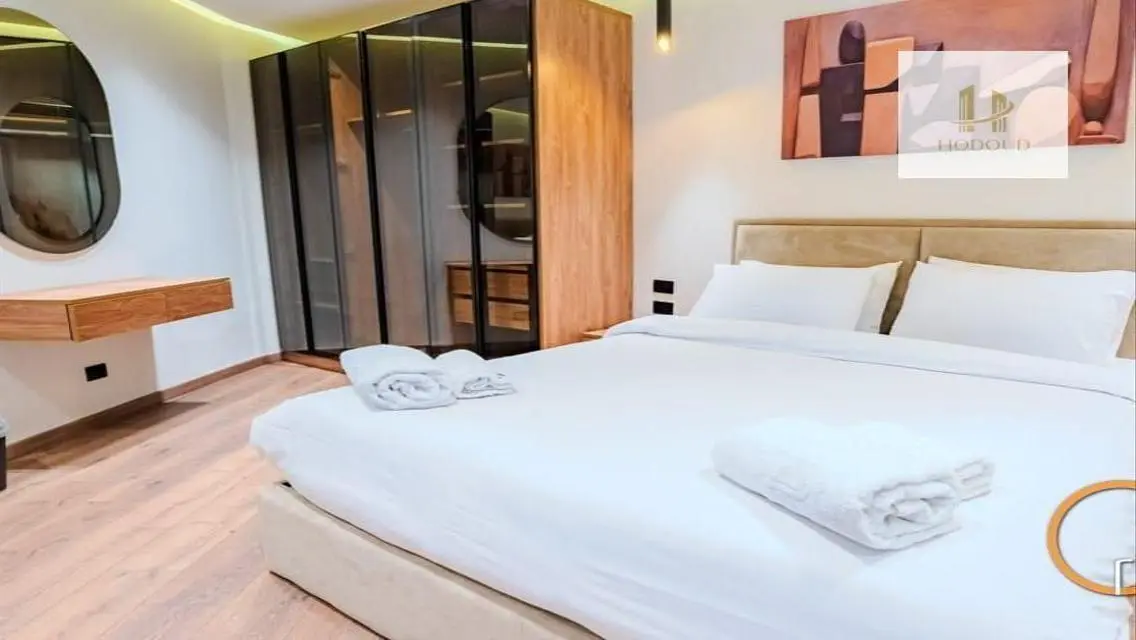 Stylish Apartment for Sale with Central Air Conditioning and Security