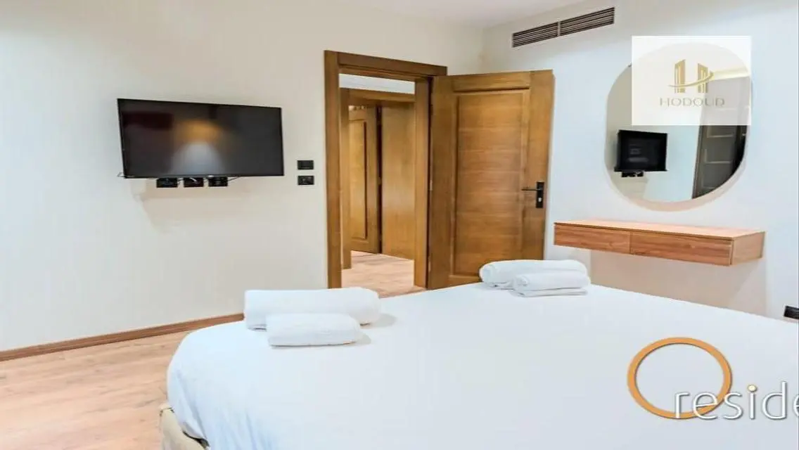 Stylish Apartment for Sale with Central Air Conditioning and Security