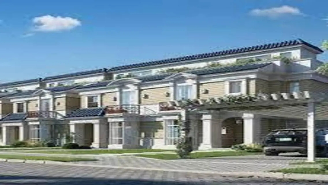 Luxurious 4-Bedroom Apartment with Garden and Pool