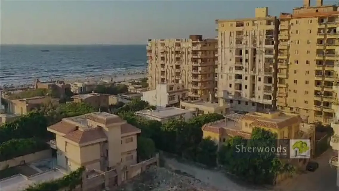 فيلا فاخرة بإطلالة على البحيرات