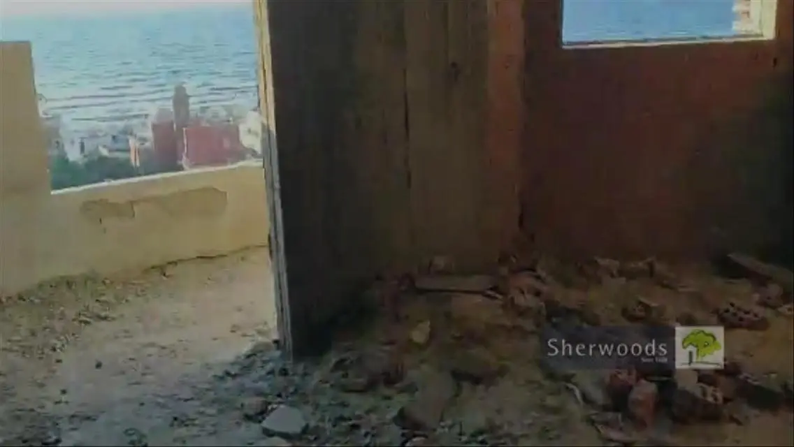 فيلا فاخرة بإطلالة على البحيرات
