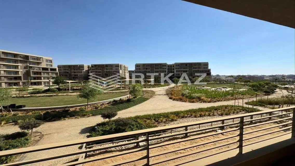 Luxury 3-Bedroom Apartment with Premium Amenities
