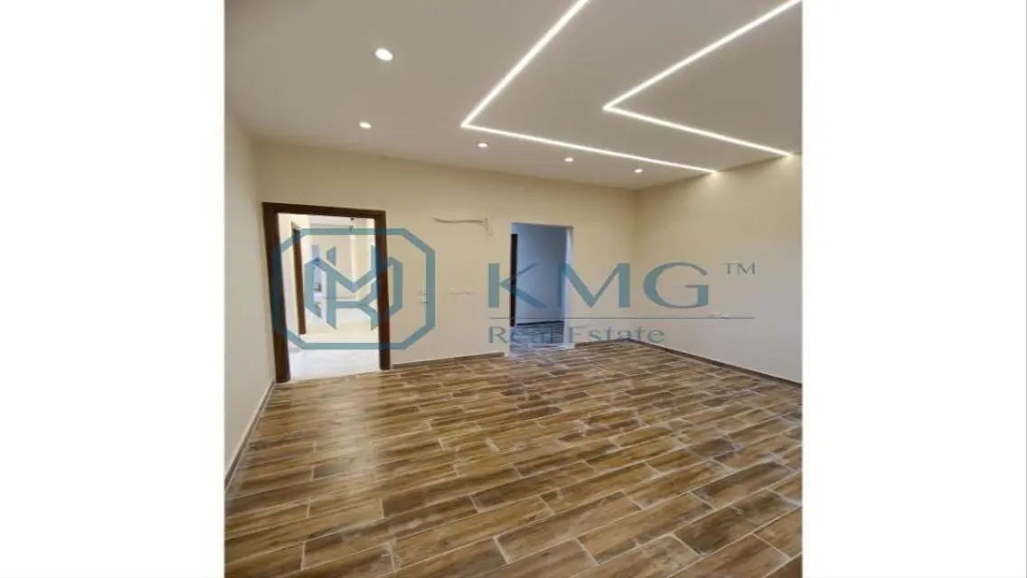 Stunning Apartment for Sale at On-The-Run-410