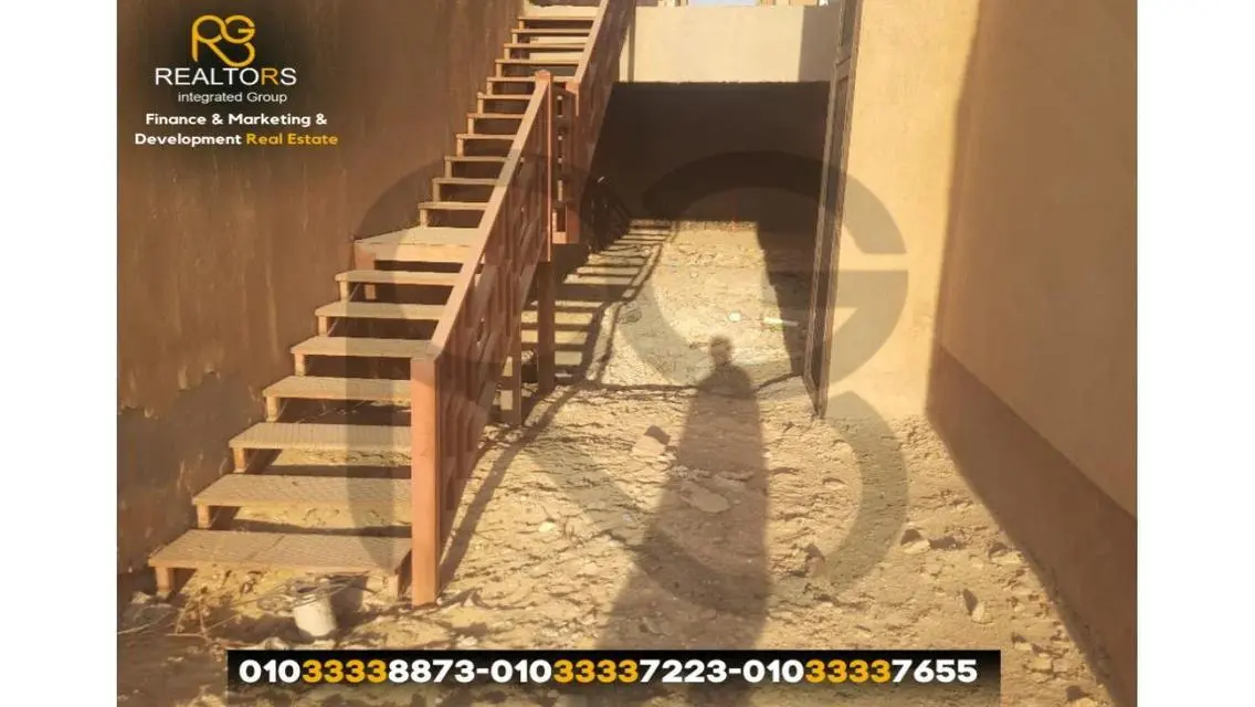 شقة فاخرة للبيع في موقع متميز