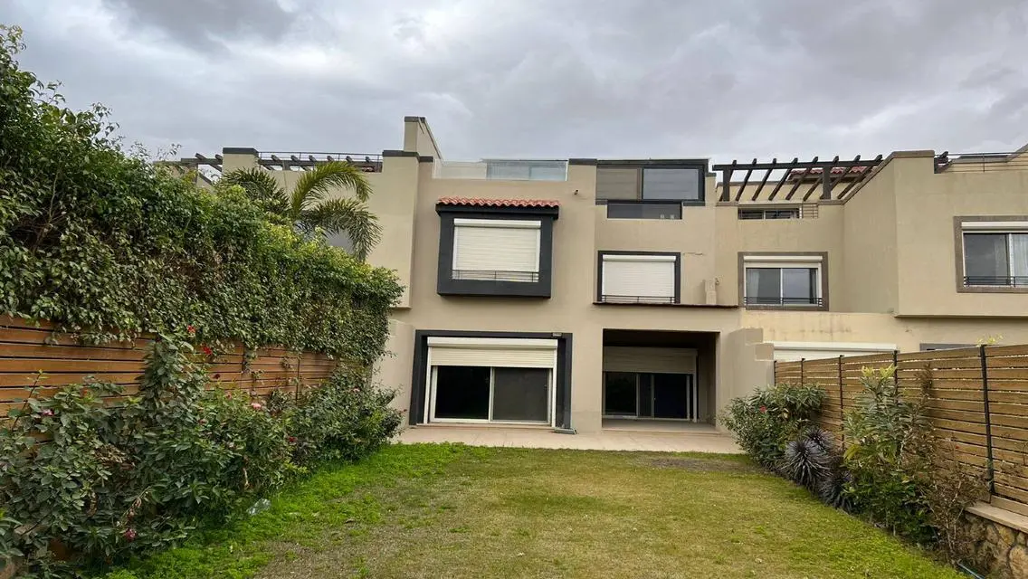 Luxurious Villa for Sale in PK1 Area
