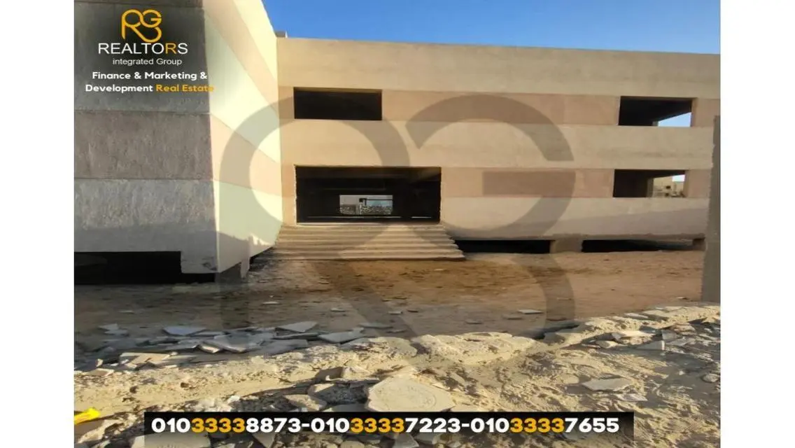 شقة فاخرة في بالم هايتس بمساحة 630 متر