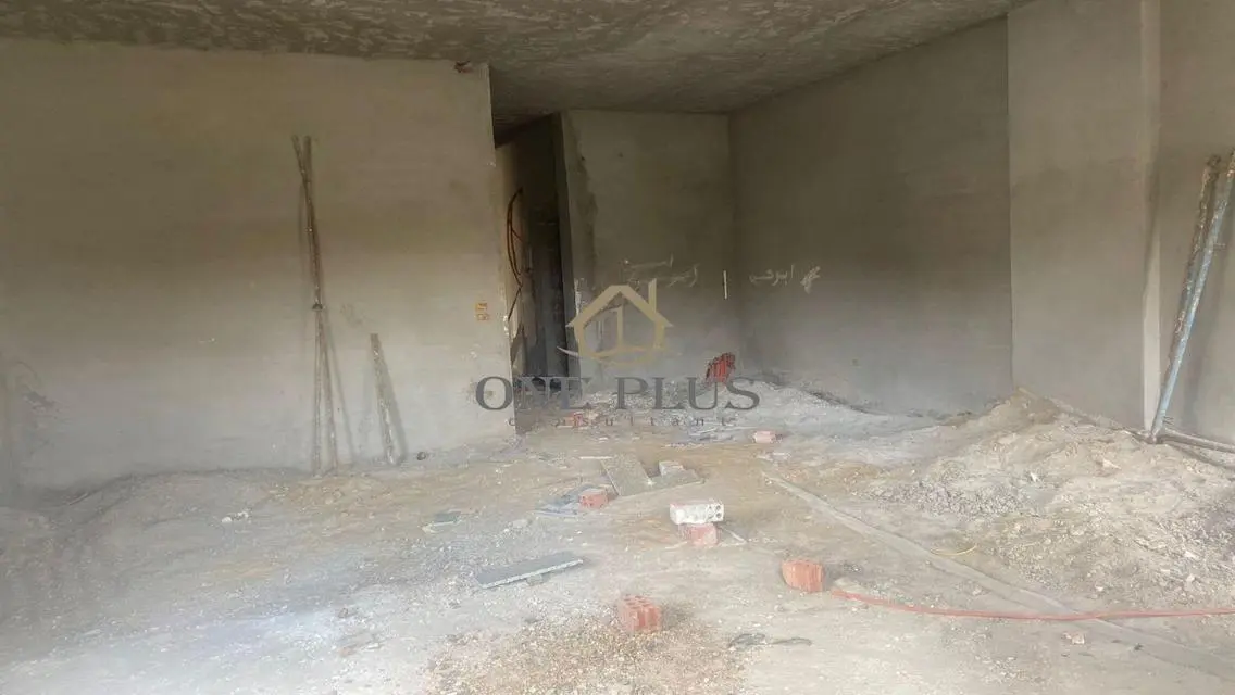 Luxury Apartment of 275 Sq M with Stunning View for Sale