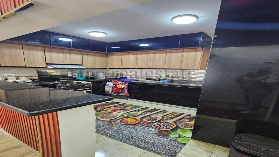 Spacious Apartment for Sale with 1313 Meters in a Prime Location